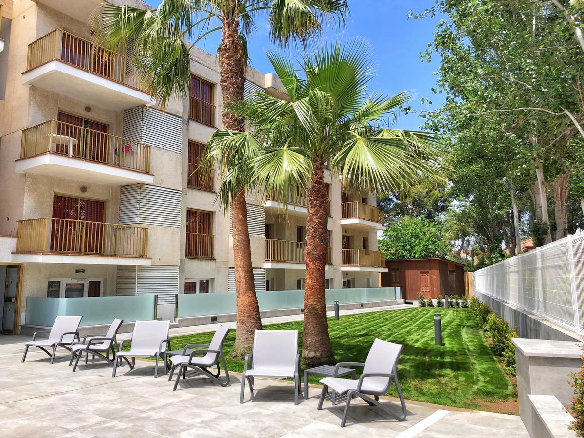 Rentalmar Pins Marina Cambrils Bagian luar foto